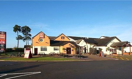 Charnwood Arms Hotell Coalville Exteriör bild