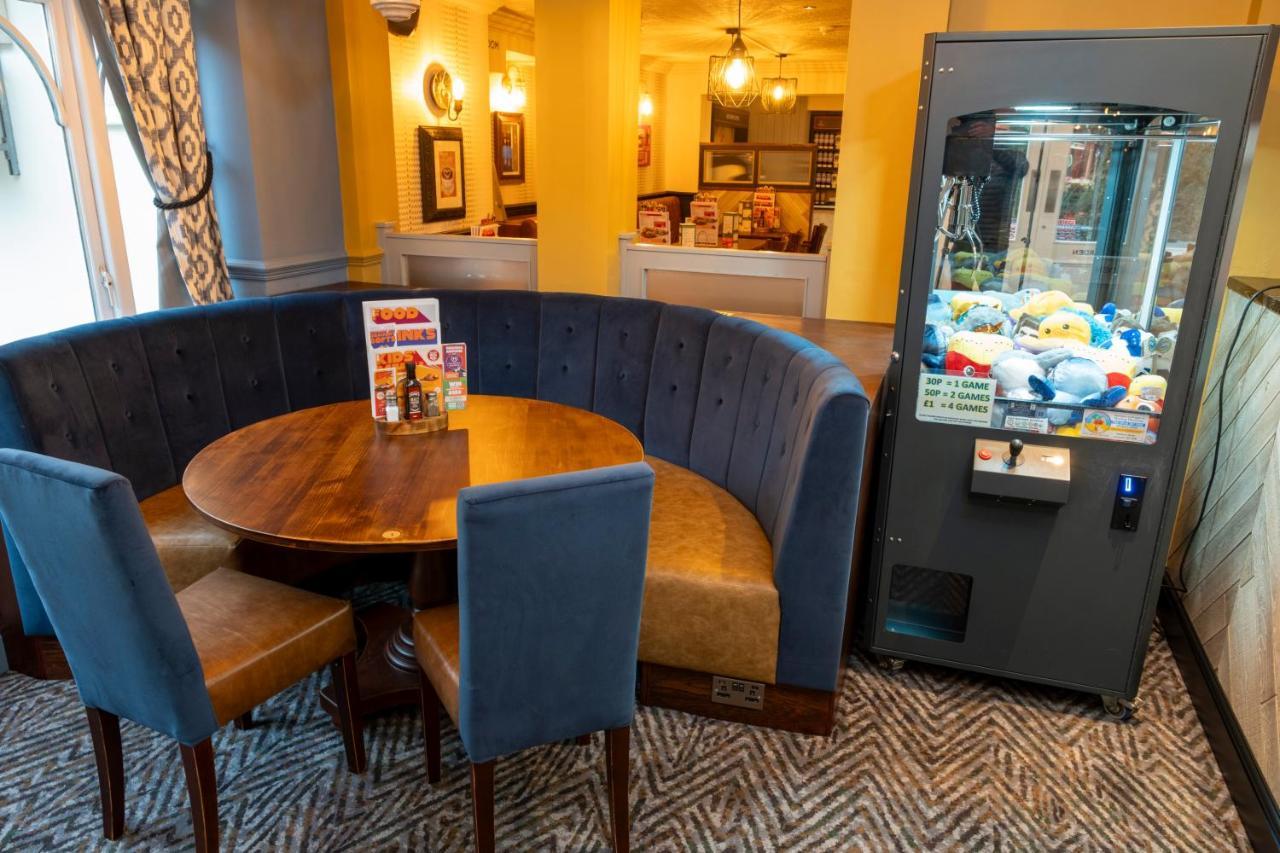 Charnwood Arms Hotell Coalville Exteriör bild