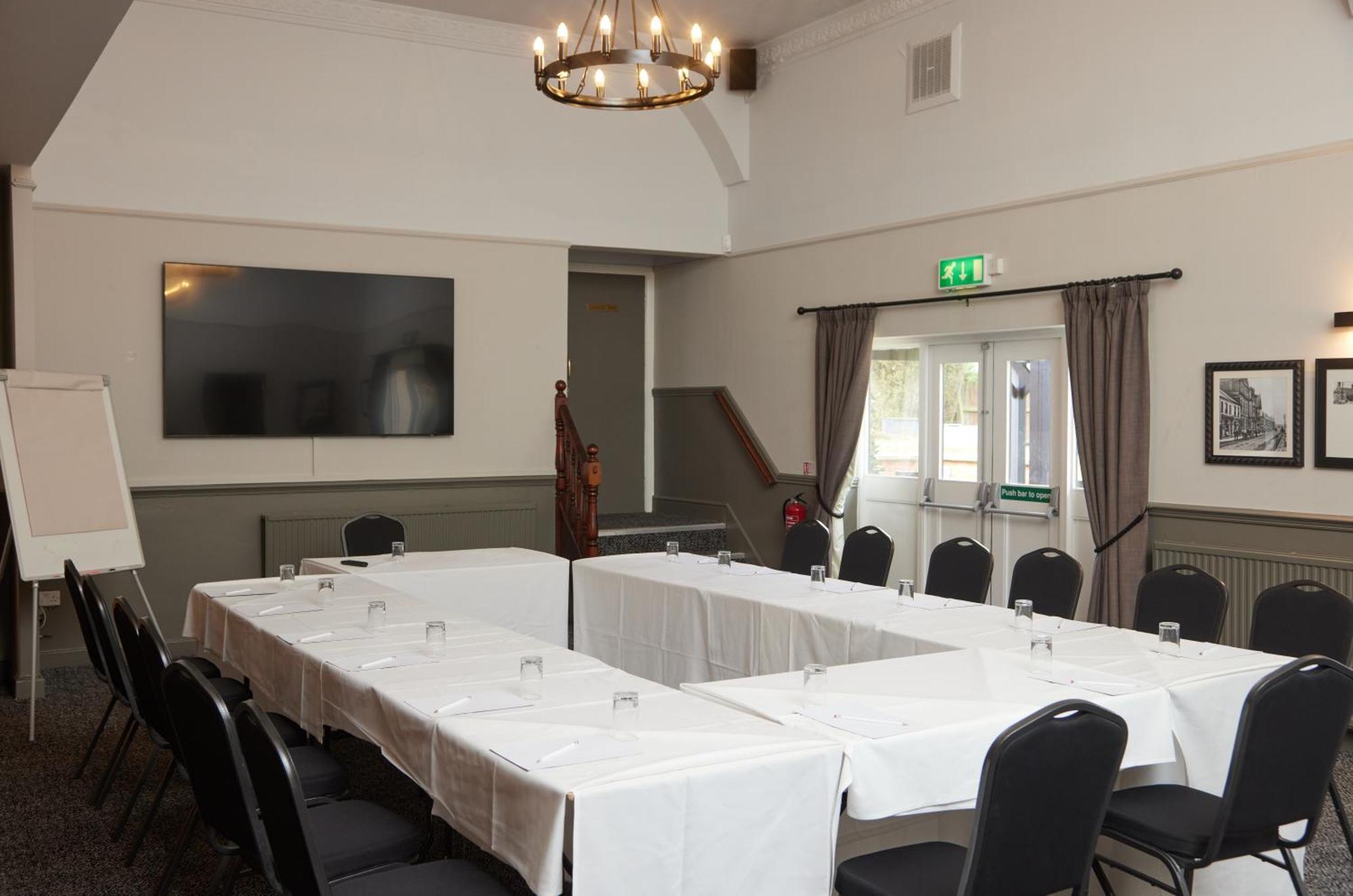Charnwood Arms Hotell Coalville Exteriör bild
